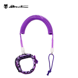 BouLK Surf Leash TPU élastique antidérapant, design imprimé léopard violet pour le surf - Product Image 1