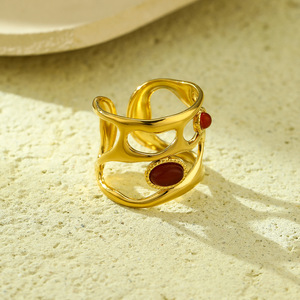 ดีไซน์ใหม่ข้ามพรมแดน สไตล์ยุโรปและอเมริกา ดีไซน์เฉพาะกลุ่ม หรูหราเบาๆ สีโมแอนเดลลี แบบเปิด แหวนไม่ซีดจาง - Product Image 3