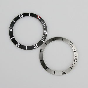 Nuevos Insertos de Bisel Inclinado de Acero Inoxidable Pulido SKX007 de 38 mm y 30,6 mm para 2024 - Product Image 4