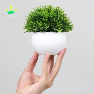 Mini piante artificiali di plastica erba in vaso piccolo <span class=keywords><strong>verde</strong></span> artificiale per le decorazioni della <span class=keywords><strong>casa</strong></span> del bagno - Product Image 1