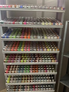 Kim loại bán lẻ Kệ trang điểm hiển thị đứng với thương hiệu tùy chỉnh: một hướng dẫn cho các nhà bán lẻ - Product Image 4