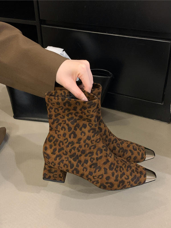 เสือดาว