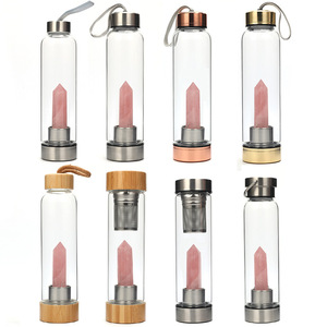 Bouteille d'eau en verre avec élixir <span class=keywords><strong>de</strong></span> pierres précieuses naturelles en gros Quartz rose infusée d'améthyste énergie <span class=keywords><strong>de</strong></span> guérison infusée - Product Image 4