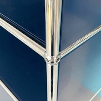 Mueble de Almacenamiento Modular Personalizado de 3 Niveles con Marco de Acero Inoxidable y Cerradura para Sala de Estar