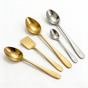Cuillère personnalisée haut de gamme, faite à la main, plaquée or miroir, écologique, design personnalisé, cuillère à mélanger, ustensiles de cuisine, cadeau haut de gamme - Product Image 1