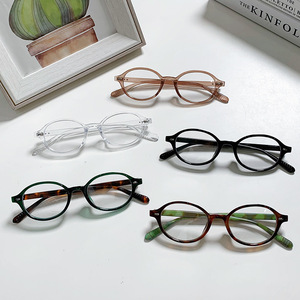 แว่นตาทรงรีกรอบเล็ก แว่นตาอ่านหนังสือป้องกันแสงสีฟ้าสำหรับผู้หญิง วัสดุ PC ทรงกลมเต็มกรอบ สไตล์เกาหลีอินเทรนด์ - Product Image 4