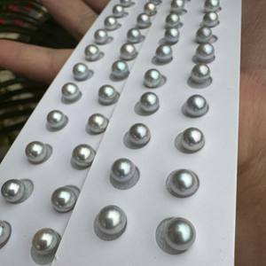 Perlas Sueltas de Akoya de Agua Salada Natural de 5.5-6mm, Luz Intensa, Redondas Básicas, Casi Impecables, Perfectas - Product Image 1