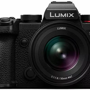 Lente para Cámara Panasonic LUMIX Serie S, Lente Intercambiable de 50 mm F1.8 con Montura L para Cámaras Digitales sin Espejo de Formato Completo - Product Image 1