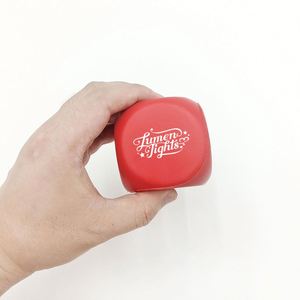 Dés en mousse PU personnalisés en gros, 6 cm, écologiques, fabriqués en 3D, avec logo personnalisable, pour l'entraînement - Product Image 6
