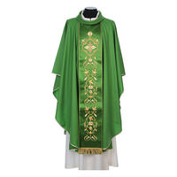 Chasuble catholique en polyester de qualité et étole brodée à la machine