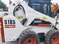 Chargeuse compacte d'occasion Bobcat S185 avec moteur diesel Kubota S160 S175 S250 S300 en bon état à vendre