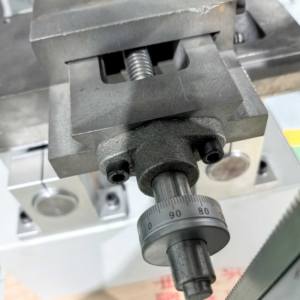 Sibek a utilisé le redresseur de réparation de roue de <span class=keywords><strong>jante</strong></span> de moto redressant des machines pour l'utilisation de feuille d'état de métal de moteur - Product Image 6