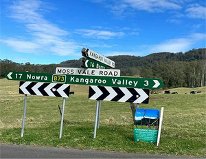 لوح ألومنيوم عاكس بطيء من الأسفل لسلامة الطرق مصنعة وفقًا لمعايير الحد الأقصى لسرعة حركة المرور - Product Image 4