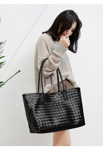 Nouveaux sacs à bandoulière de créateurs de mode, sacs à main en cuir véritable de haute qualité, sacs messager décontractés, sacs à main et pochettes pour femmes - Product Image 6