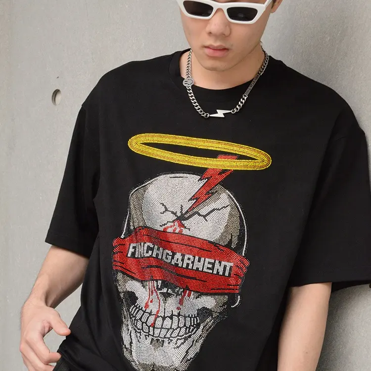 Finch เสื้อผ้าผู้ชายแฟชั่นกราฟิก Rhinestone Tee Custom Logo Skull พิมพ์3d Rhinestone หรู T เสื้อ