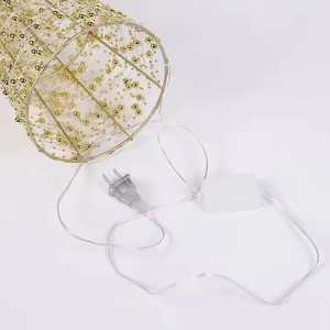 Nhà Máy Bán Vàng Dây Kim Loại Lấp Lánh Trang Trí <span class=keywords><strong>Cone</strong></span> Cây Cắm/Pin Giáng Sinh LED Ánh Sáng Cây Cho Kỳ Nghỉ Trang Trí Nội Thất - Product Image 2