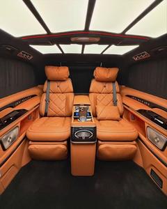 Fourgon de luxe pour Mercedes-Benz Classe V W447 Vito Alphard avec sièges réglables verticalement, tables pliantes et un canapé-lit arrière. - Product Image 3