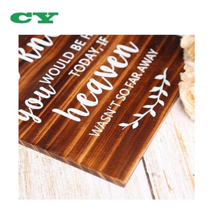 Letrero de Madera para Boda con la Frase: Sabemos que Estarías Aquí Hoy si el Cielo No Fuese Tan Lejos - Product Image 3