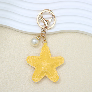 Estilo coreano dulce y fresco perla lentejuelas <span class=keywords><strong>estrella</strong></span> de cinco puntas Ins pequeño nicho estilo bolsa colgante libro decoración llavero colgador - Product Image 4