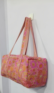 Bolso de lona acolchado de algodón hecho a mano en India, cómodo, para mujer, informal, de viaje, de fin de semana, con cremallera, para compras, de hombro - Product Image 6