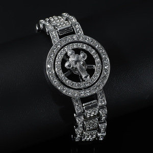 Nuevo Diseño Único Personalizado Creativo Hiphop Cadena de Reloj Giratoria Pulsera Cruzada de Aleación para Hombre Joyería al por Mayor - Product Image 2