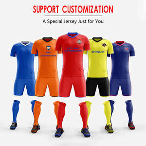 Tenue de sport d'été personnalisable unisexe pour le football, maillot intégral à manches courtes avec numéro et logo, 100 % polyester, séchage rapide - Product Image 3