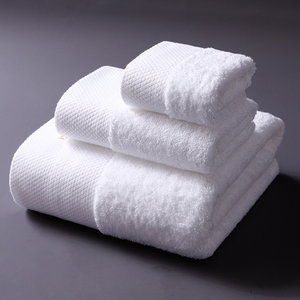 <span class=keywords><strong>Toalla</strong></span> de baño blanca de lujo y juego de toallas con logotipo personalizado al por mayor <span class=keywords><strong>600</strong></span> <span class=keywords><strong>gramos</strong></span> 100% algodón adulto tejido rectángulo sostenible Color sólido - Product Image 1