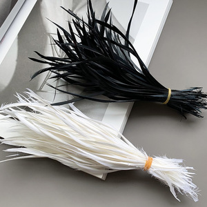 Venta Directa de Fábrica: Plumas de Ganso Teñidas de 12-18cm, Plumas de Ganso Biot para Accesorios de Plumas, Pendientes, Broches y Decoraciones - Product Image 2