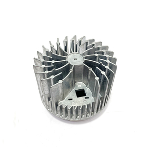 Vente en gros à chaud <span class=keywords><strong>Radiateur</strong></span> en aluminium moulé sous pression OEM CNC <span class=keywords><strong>pour</strong></span> lampe à LED - Product Image 4