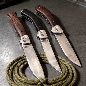 Couteau pliant extérieur <span class=keywords><strong>russe</strong></span> de haute qualité couteau de poche Camping de survie sur le terrain avec manche en bois de santal - Product Image 2