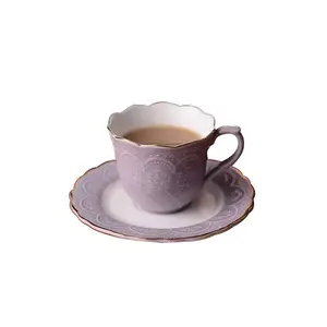 접시를 가진 세라믹 돋을새김된 에스프레소 컵 및 접시 세트 우아한 커피 잔