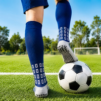 Fabricant de chaussettes de football antidérapantes en gros, chaussettes de sport avec service de logo et d'emballage OEM