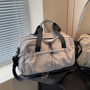 Doublure légère en polyester grande capacité Duffel Casual Yoga Bag Sports Tote Weekender Training Business Gym Travel Bag - Product Image 2