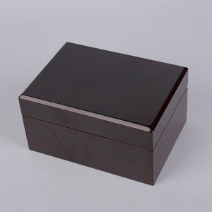 Luxury Elegant Protective Eco-Friendly Rectangle Wooden <b>Watch</b> Storage <b>Case</b> with MDF Material Gift Box - Product Image 6