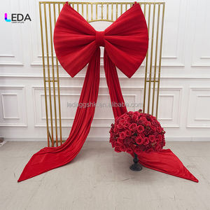 Lazo Grande de Terciopelo Rojo con Cinta Decorativa para Telón de Fondo, Personalizable en Tamaño y Color, para Bodas y Fiestas - Product Image 5