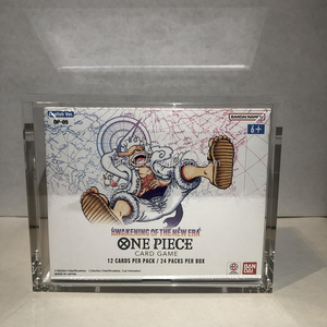 Boîte de présentation en acrylique résistante aux UV pour jeu de cartes One Piece OP-05 Awakening of the New Era Booster Box (version anglaise) - Product Image 2