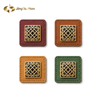 Étiquette en cuir personnalisée Jinyi, motif de marque cousu carré, patch en cuir OEM ODM pour accessoires de foulards