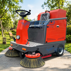 Camion balayeuse routière à livraison rapide avec système de suppression de la poussière, machine de nettoyage à direction à 4 roues, transport spécial - Product Image 4