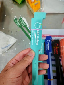 สายรัดข้อมือไวนิลแบบใช้แล้วทิ้งกันน้ำ PVC พิมพ์ลายสกรีน ออกแบบโลโก้สีตามสั่ง สไตล์โบราณ ขนาดต่างๆ สำหรับโปรโมชั่น - Product Image 5