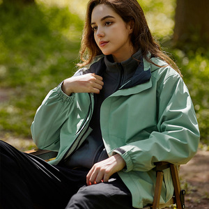 Veste de pluie d'extérieur unisexe trois en un coupe-vent imperméable respirante pour la randonnée, l'alpinisme, le camping et la course à pied - Product Image 4