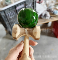 Vente en gros de balles de kendama en bambou-laminé de 6 cm, de haute qualité, en bois, pour débutants