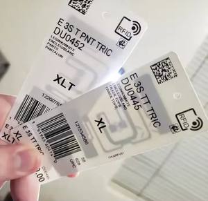 의류 UHF 860 용 유연한 <span class=keywords><strong>RFID</strong></span> 태그-960MHz 및 NFC 13.56MHz 의류 재고 라벨링을위한 금속 및 고무 - Product Image 6