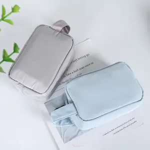 Özel Unisex su geçirmez seyahat makyaj çantaları kozmetik makyaj kozmetik düzenleyici çanta tıraş için çanta