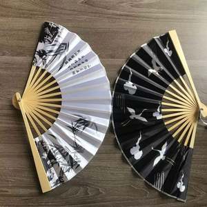 Éventail pliant portable en bambou, décoratif, artisanat DIY avec motif ange antique et publicité de modèle, pour style et portabilité - Product Image 4