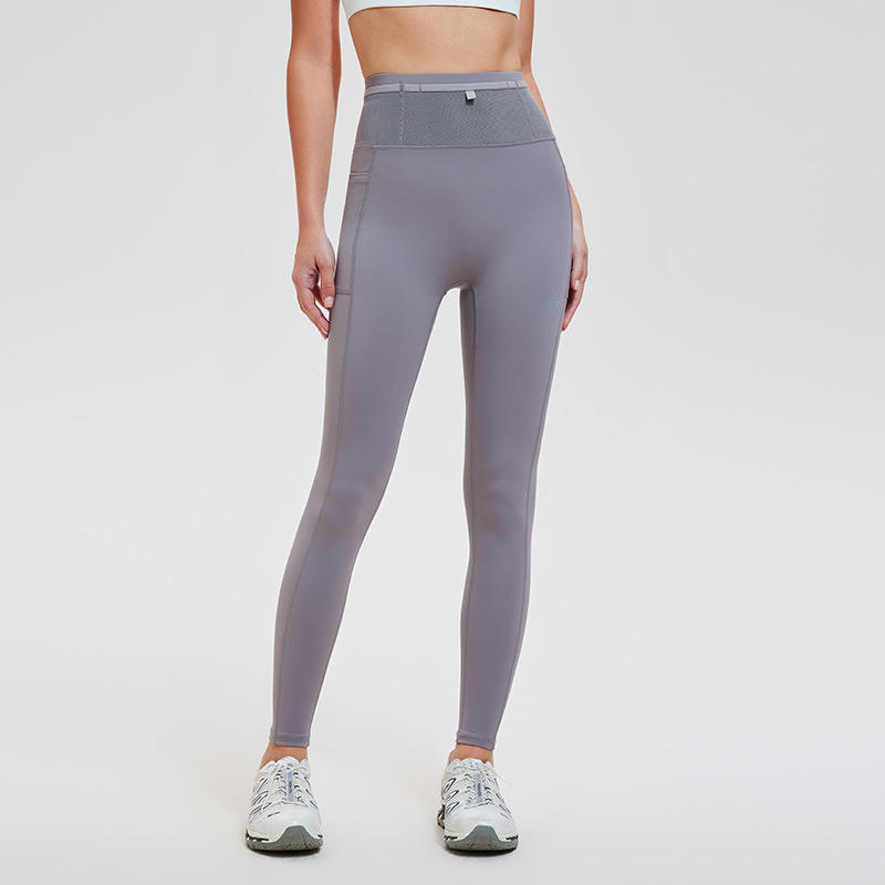 Lilac ผู้หญิงสีม่วง