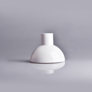 Bouteilles en verre de roseau transparent à fond rond en céramique de luxe blanc diffuseur vide avec couvercle à vis quantité minimale de commande 100 pièces Carton emballé - Product Image 1