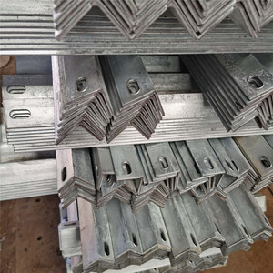 Acero Angular Galvanizado en Caliente Q235B, No Aleado, Resistente al Desgaste, Estándar GB, Servicio de Corte - Product Image 3