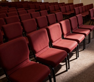 Sedia da Chiesa in Ferro a Incastro Economica all'Ingrosso per Arredamento Teatrale Usato - Product Image 2