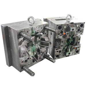 แม่พิมพ์ฉีดที่ซับซ้อนสำหรับถังเก็บของเหลวในยานยนต์ - Product Image 1