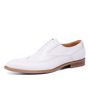 Chaussures en cuir de style nouveau - Chaussures habillées en cuir véritable pour hommes, en cuir de vachette, à lacets, tendance, pour mariage - Product Image 1